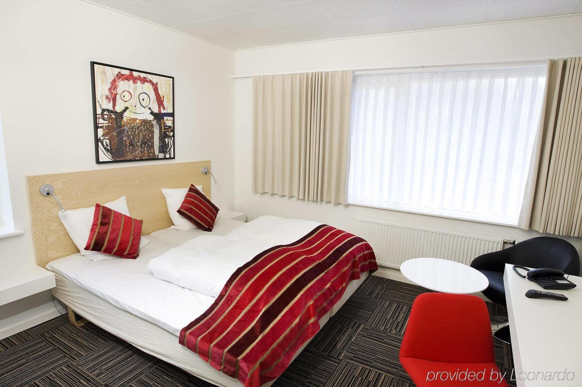 Hotel Jernbanegade Kibæk Esterno foto
