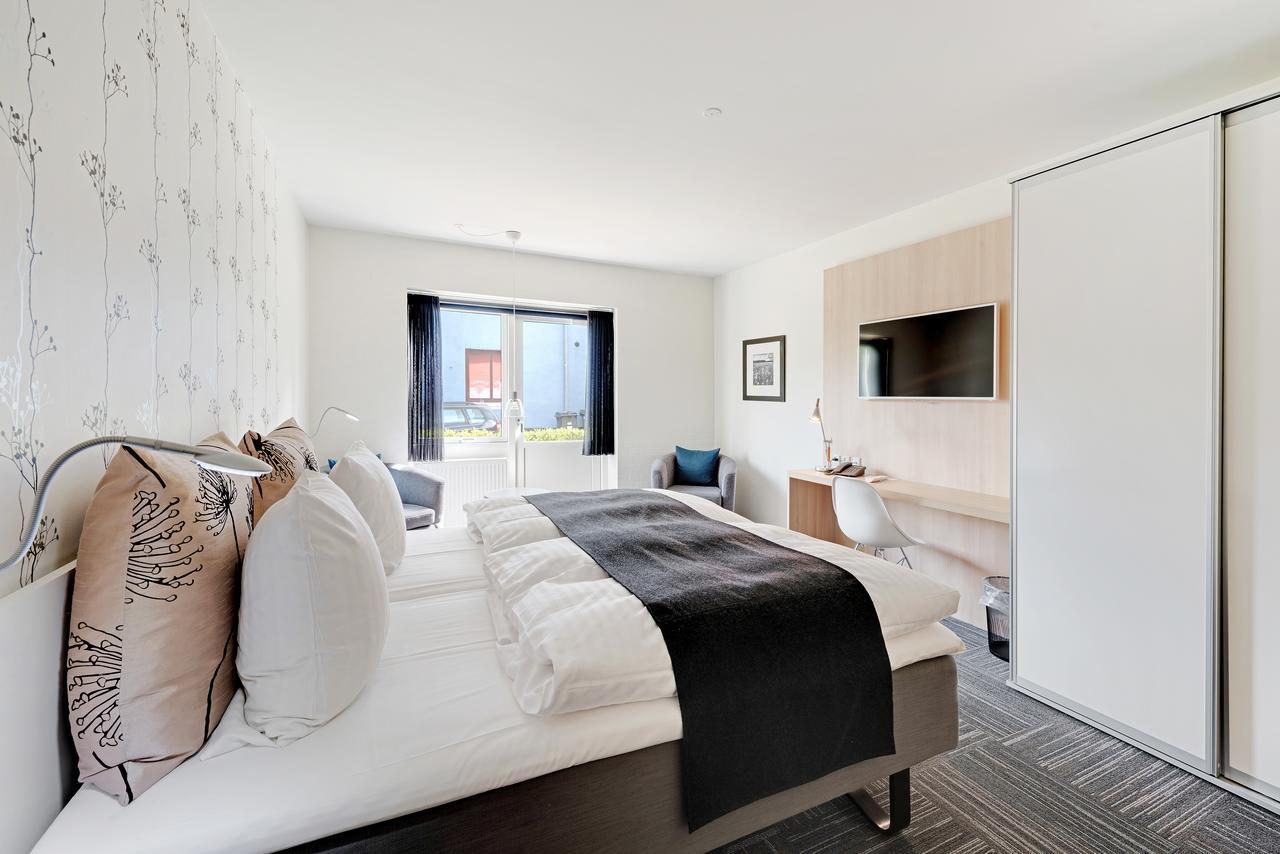 Hotel Jernbanegade Kibæk Esterno foto