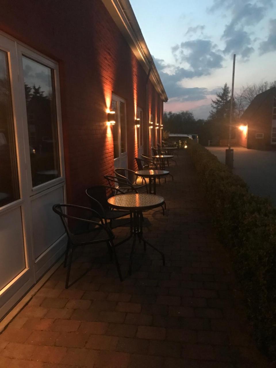 Hotel Jernbanegade Kibæk Esterno foto