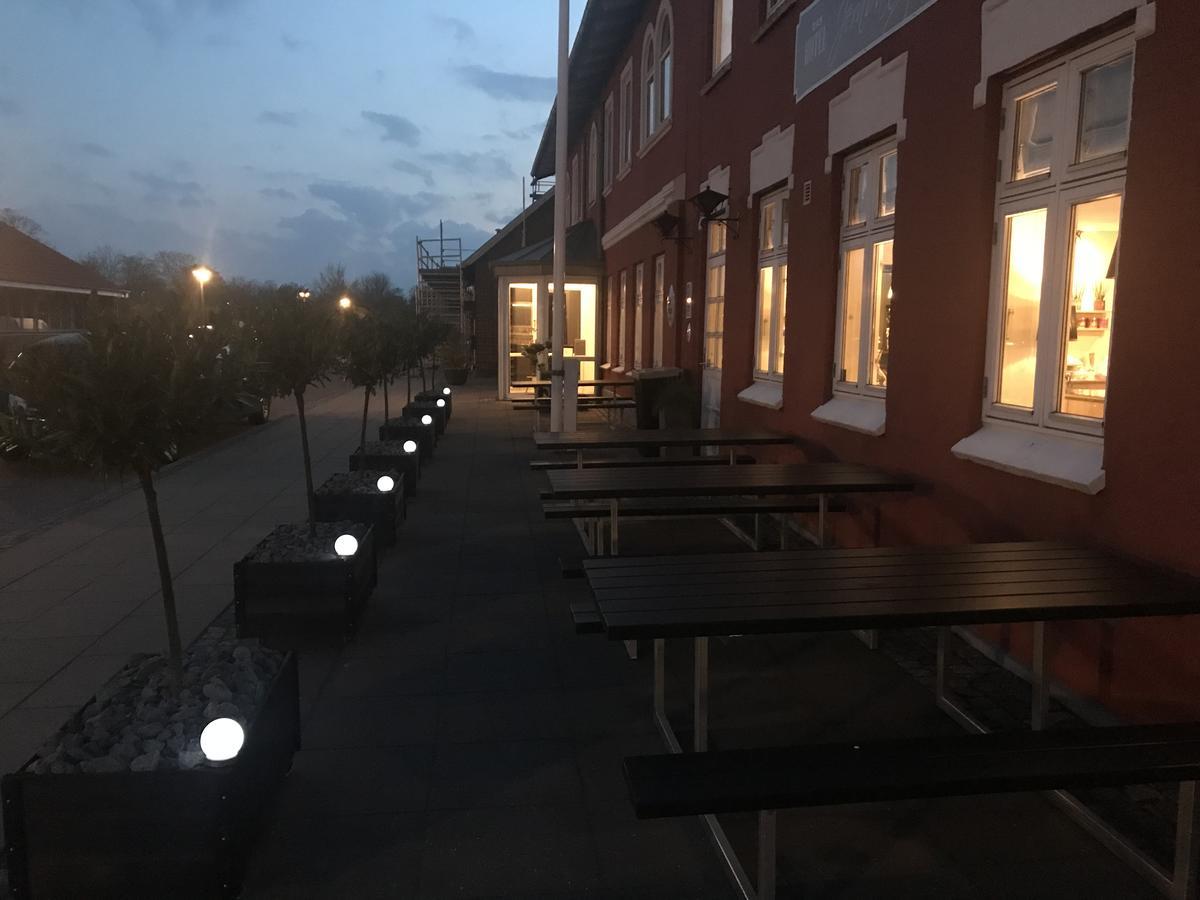 Hotel Jernbanegade Kibæk Esterno foto